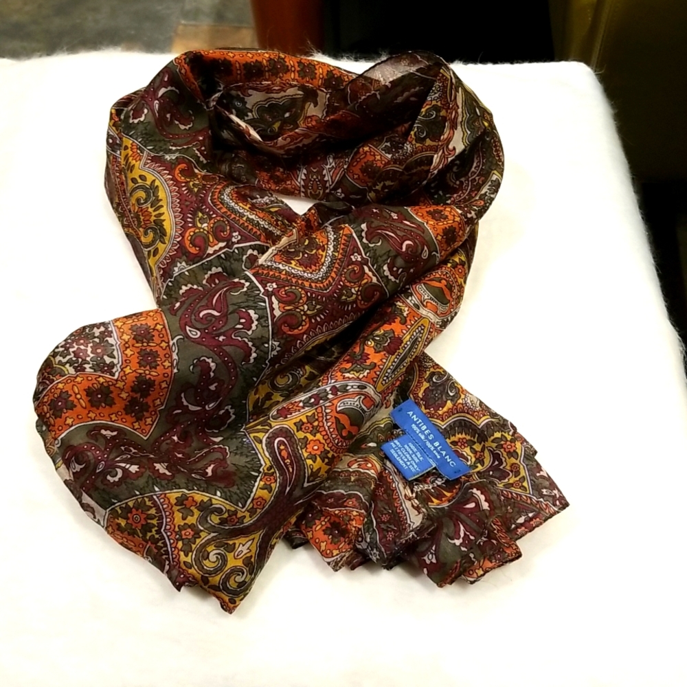 Antibes Blanc 100%silk scarf